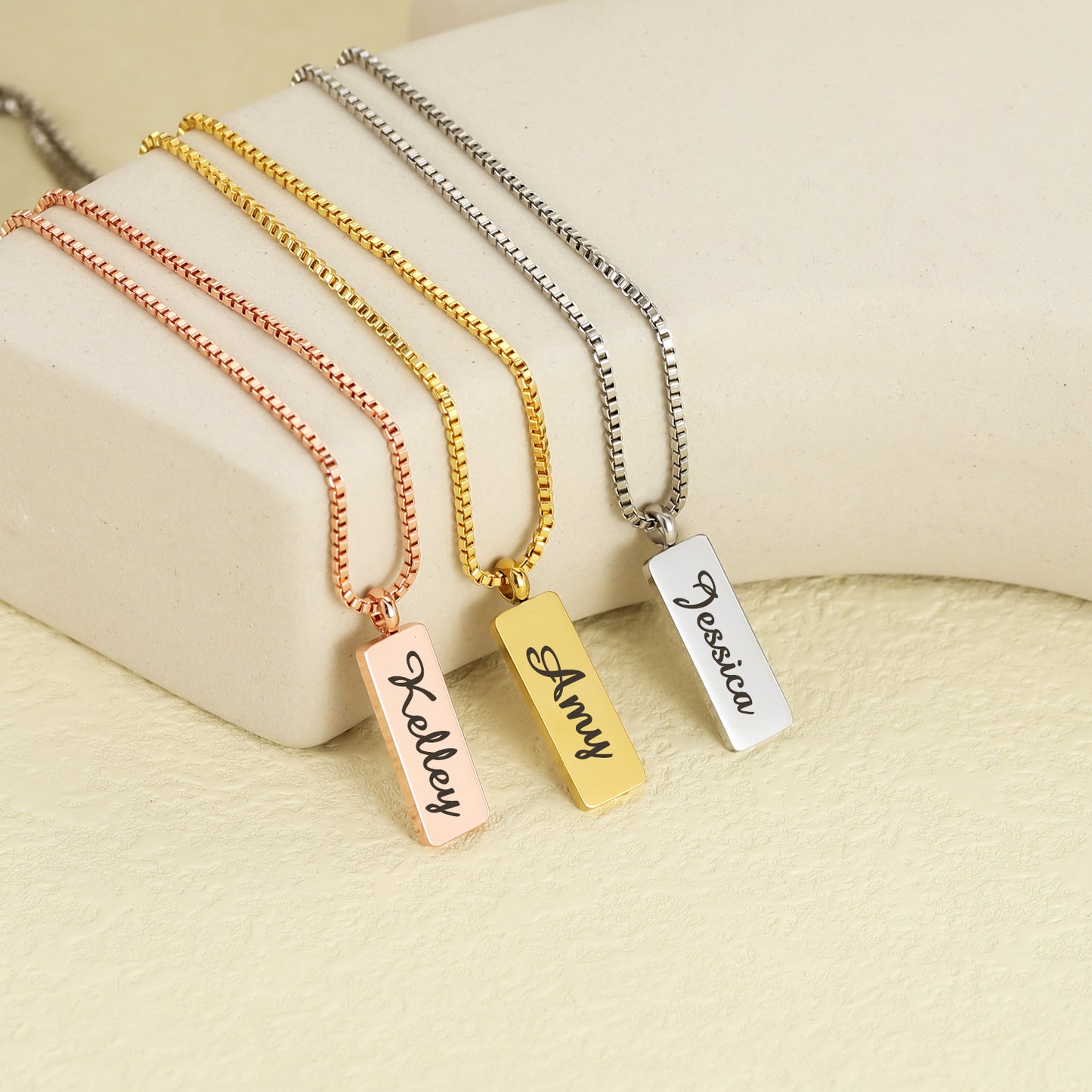 Bar Name Box Chain Necklace