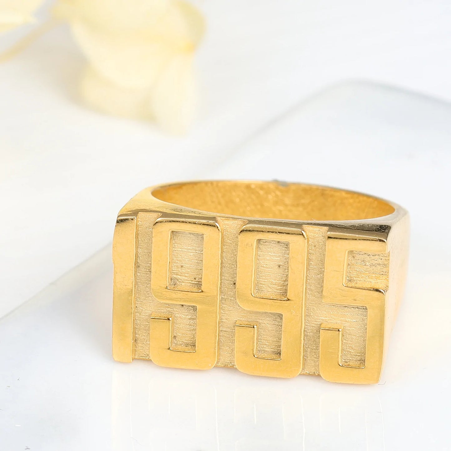 Roman Digital 3D Ring